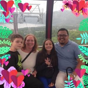 Meet your Posher, Leigh